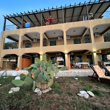 La Casa D' Irene (Adults Only)-2